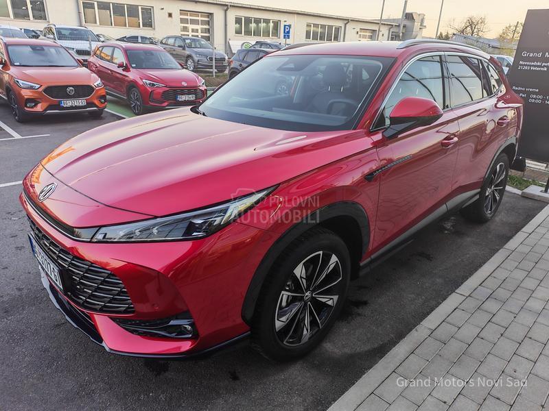 MG HS 1.5 170hp DEMO