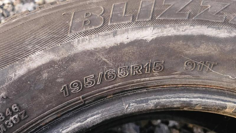 Bridgestone 195/65 R15 Zimska