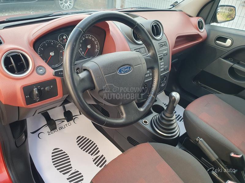 Ford Fiesta 1.4i CH