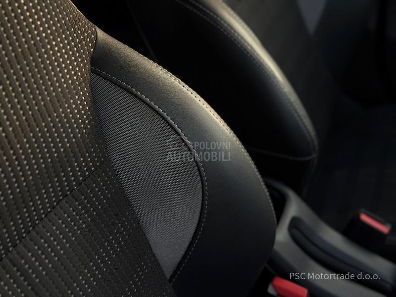 Peugeot 2008 Allure/EAT6/Led