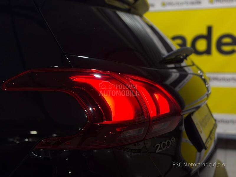 Peugeot 2008 Allure/EAT6/Led