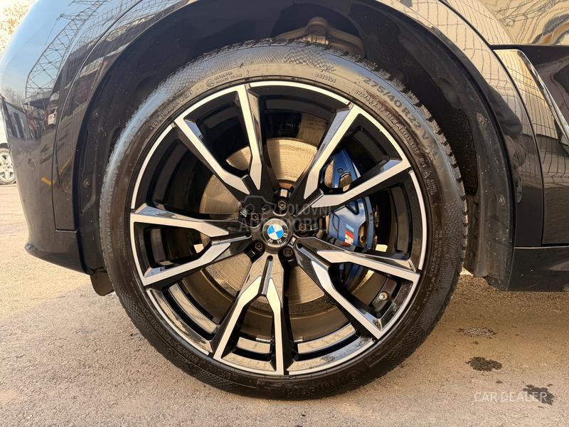 BMW X7 40d/m-sport/Mildhyb