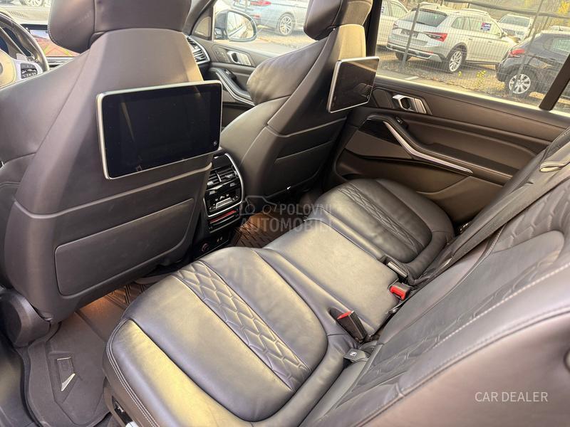 BMW X7 40d/m-sport/Mildhyb