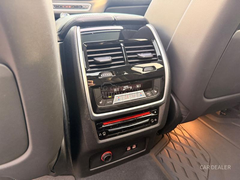 BMW X7 40d/m-sport/Mildhyb