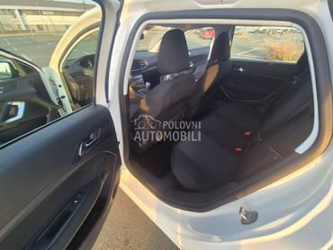 Peugeot 308 1.6 BLUEHDI