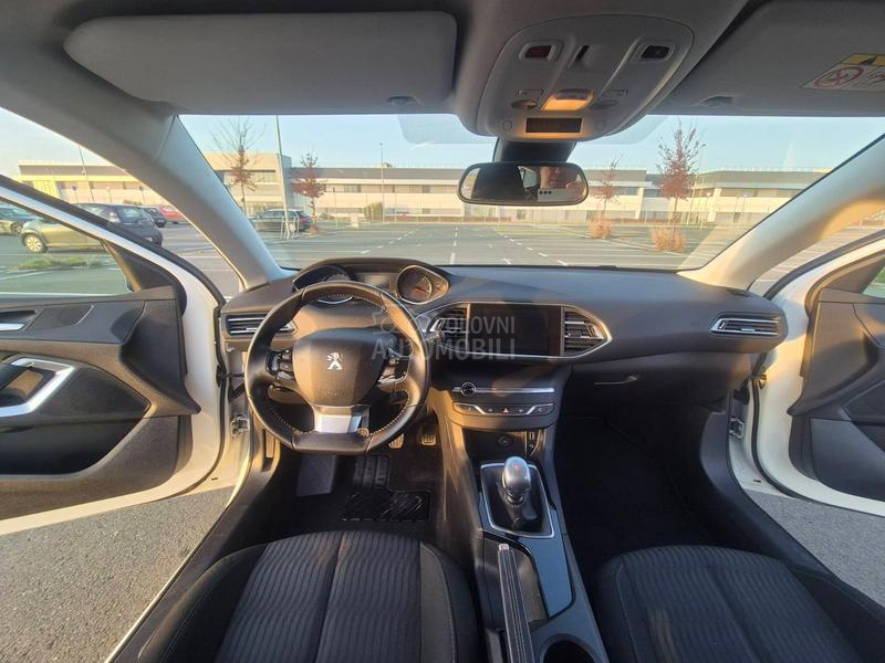 Peugeot 308 1.6 BLUEHDI