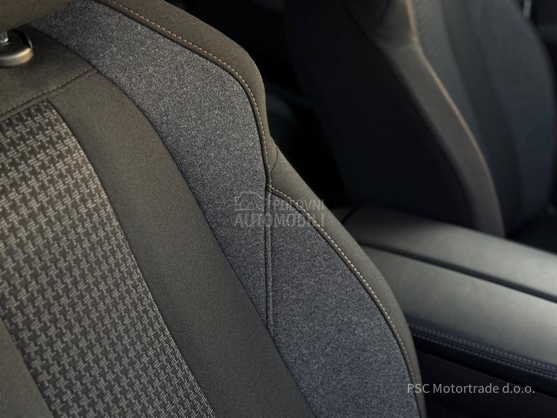 Peugeot 3008 NewModel/Kamera