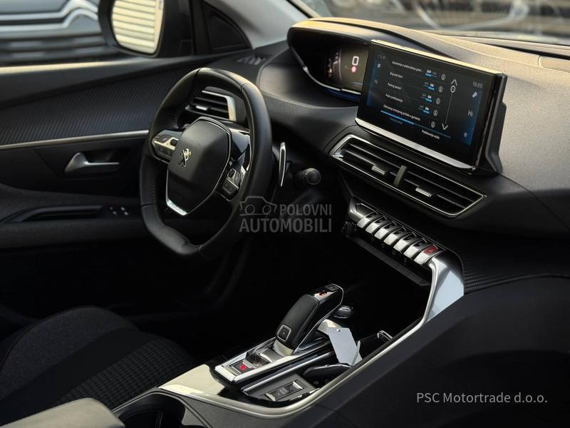 Peugeot 3008 NewModel/Kamera