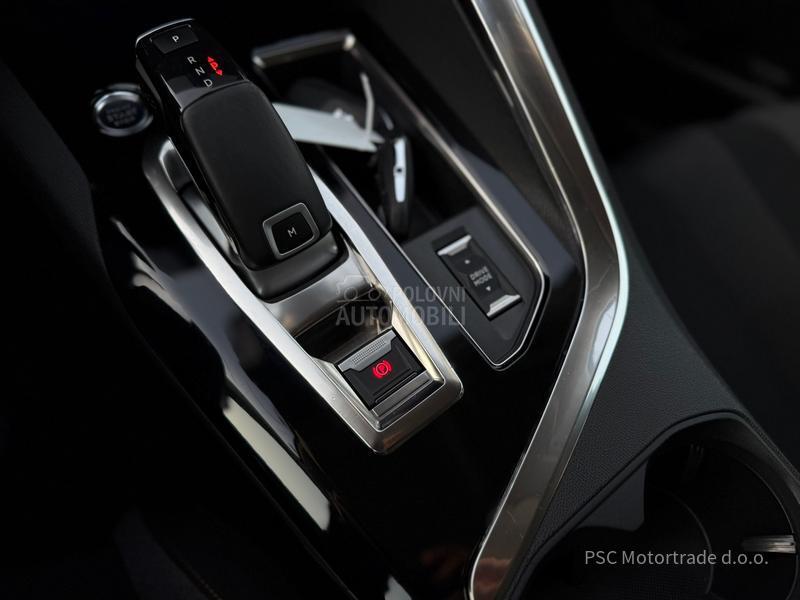 Peugeot 3008 NewModel/Kamera
