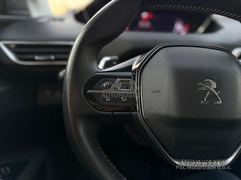 Peugeot 3008 NewModel/Kamera