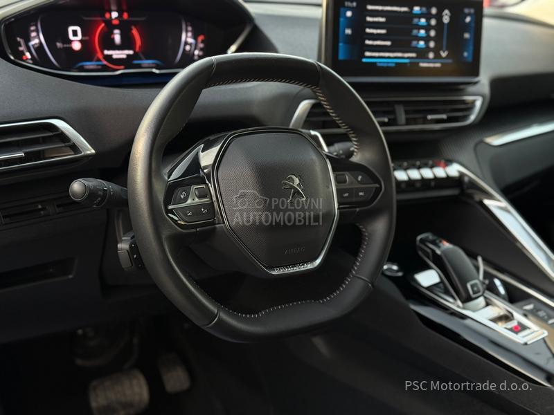 Peugeot 3008 NewModel/Kamera