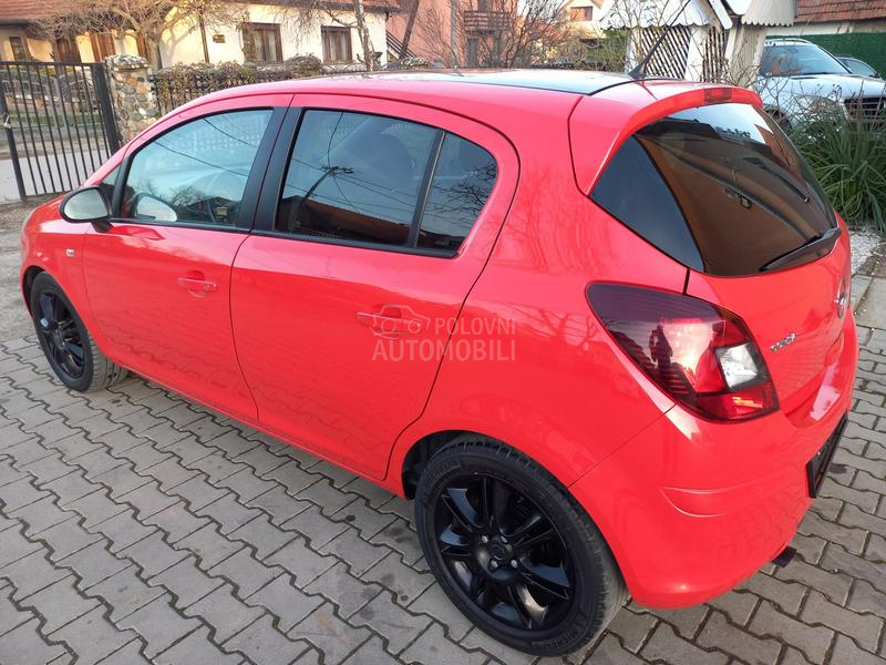 Opel Corsa D 1.4 CH NOVA