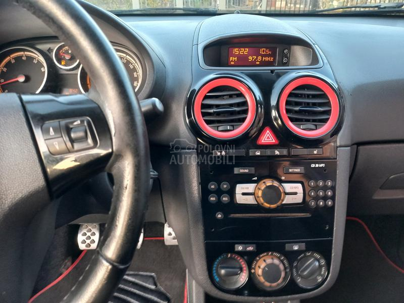 Opel Corsa D 1.4 CH NOVA