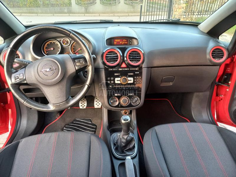 Opel Corsa D 1.4 CH NOVA