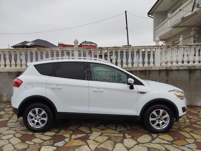 Ford Kuga 2,0D 4x4