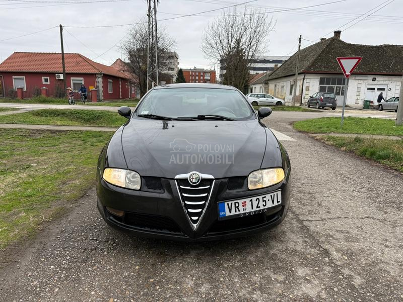 Alfa Romeo GT 