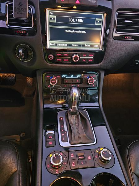 Volkswagen Touareg 3.0 V6