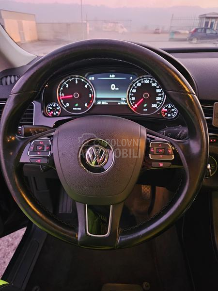 Volkswagen Touareg 3.0 V6