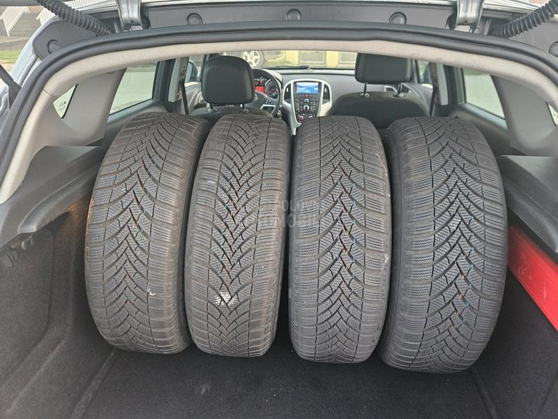 Opel Astra J 1.7 cdti NOOOV