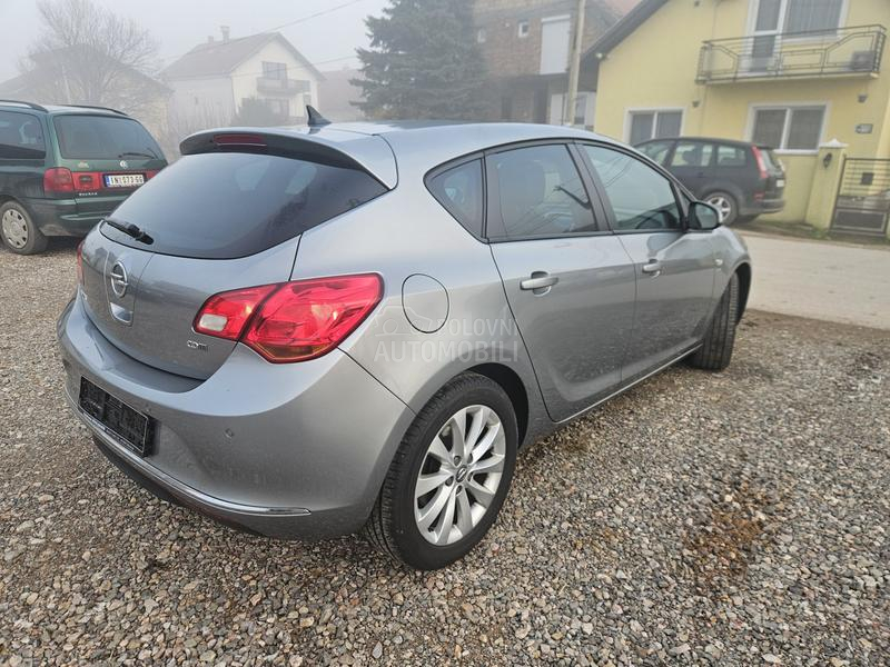 Opel Astra J 1.7 cdti NOOOV