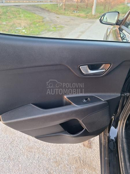 Kia Stonic 1.4 URBAN