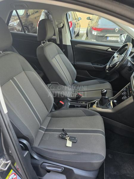 Volkswagen T-Roc DESING 1.6tdi