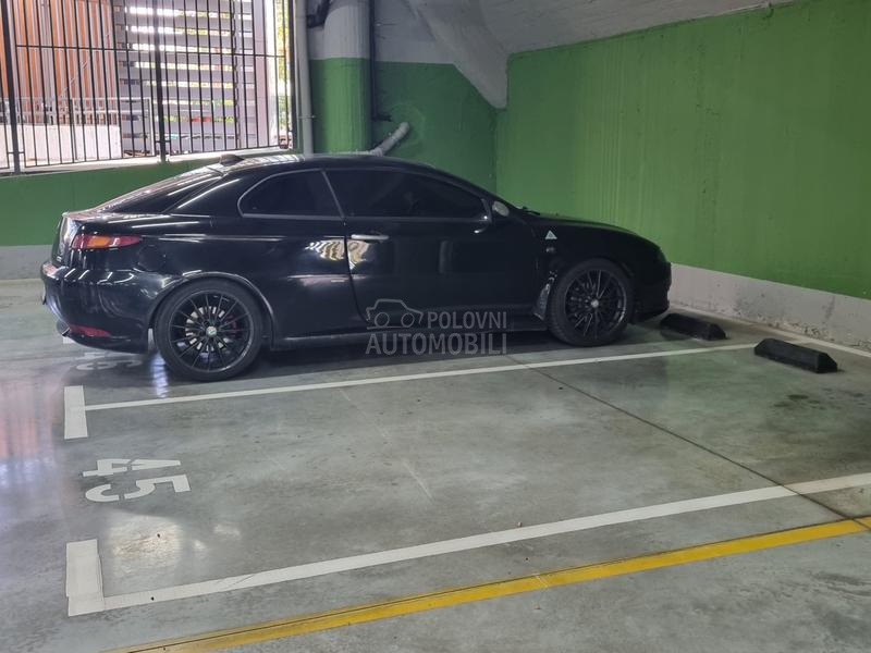 Alfa Romeo GT q2