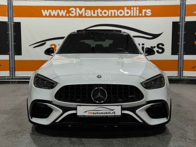 Mercedes Benz C 63 AMG SePERFORMANCE/F1/680