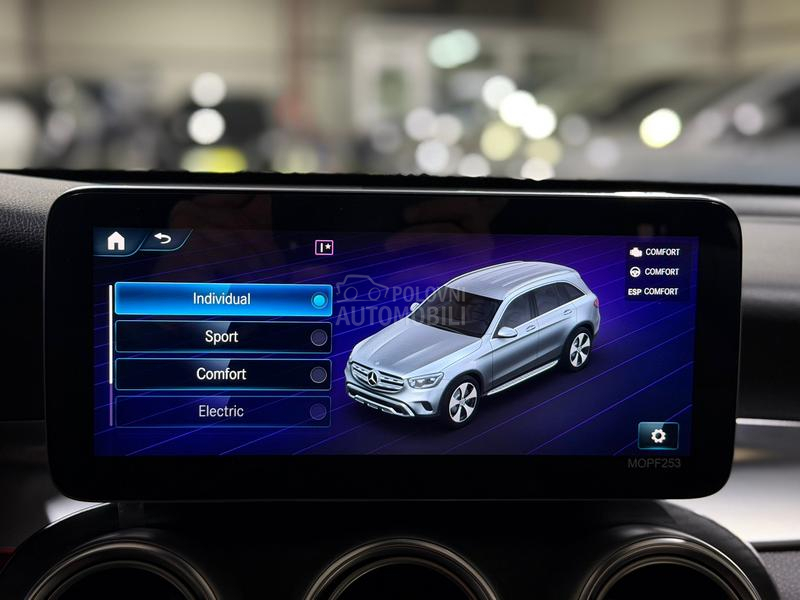 Mercedes Benz GLC 300 DE/2.0/AMG/Multibeam