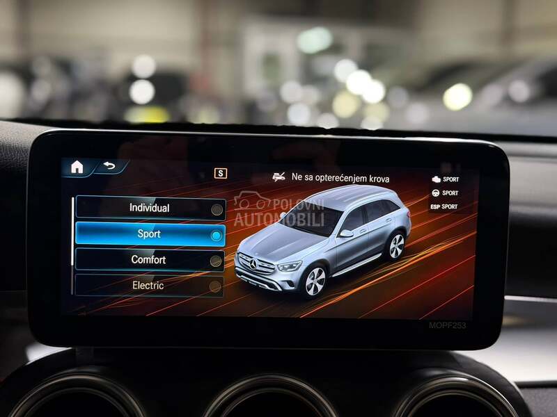 Mercedes Benz GLC 300 DE/2.0/AMG/Multibeam