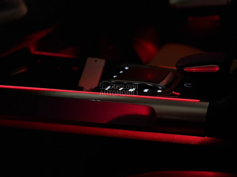 Mercedes Benz GLB 200 D/AMG/PANO/7SED