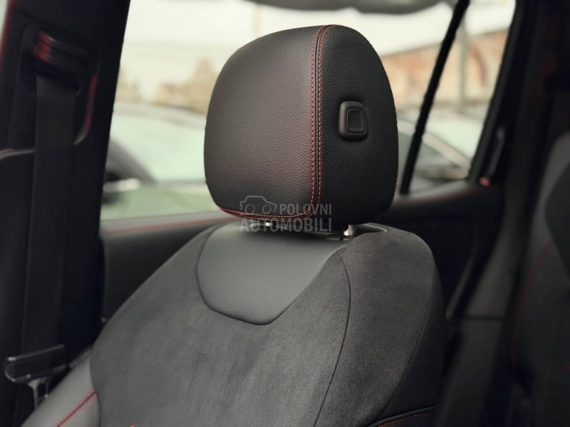 Mercedes Benz GLB 200 D/AMG/PANO/7SED