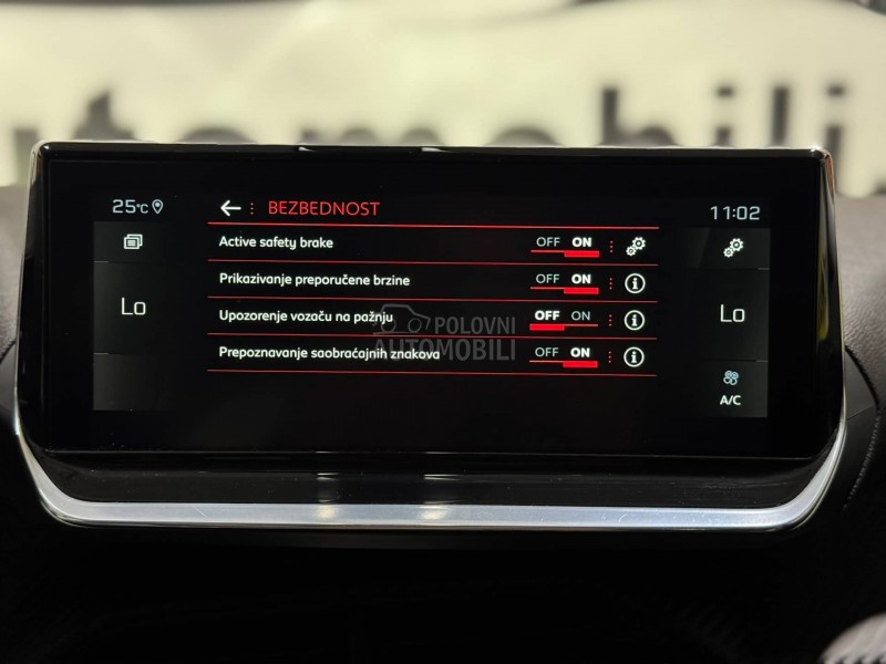 Peugeot 2008 1.5D/ALLURE/LED