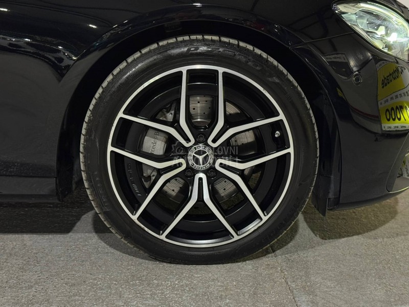 Mercedes Benz E 220 D/4M/AMG/BLACK