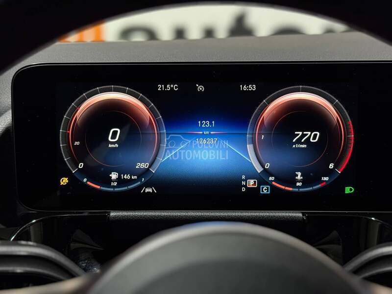 Mercedes Benz GLA 200 D/AMG/4-MATIC/KAMERA