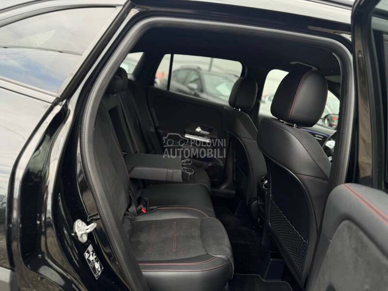 Mercedes Benz GLA 200 D/AMG/4-MATIC/KAMERA