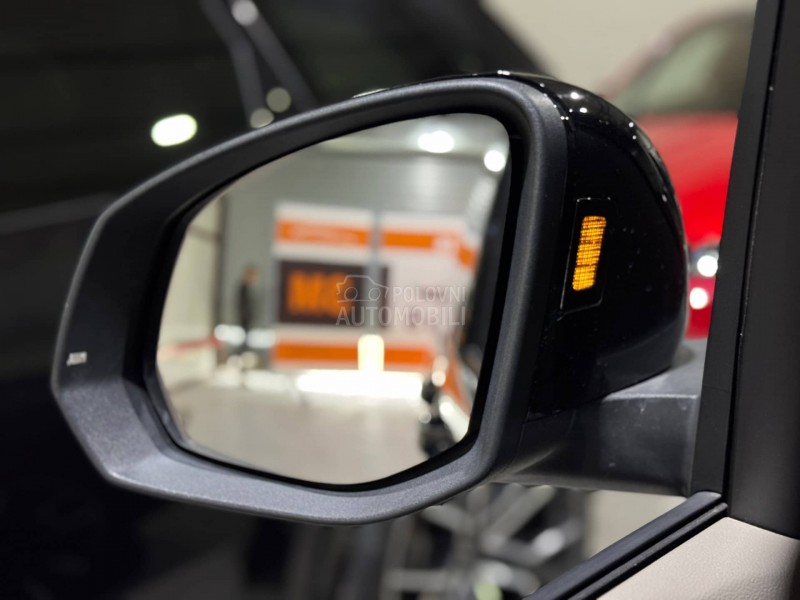 Volkswagen Multivan Long/Pano/7sed/Black