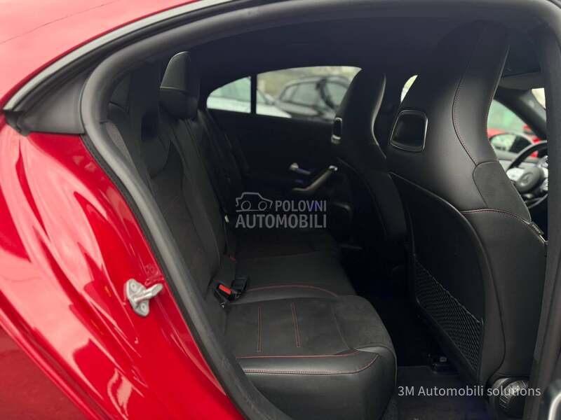 Mercedes Benz CLA 200 D/AMG/BLACK