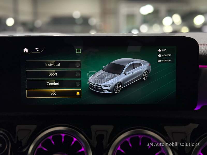 Mercedes Benz CLA 200 D/AMG/BLACK