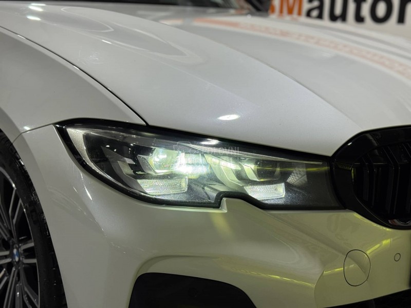 BMW 320 D/M-SPORT/X-DRIVE