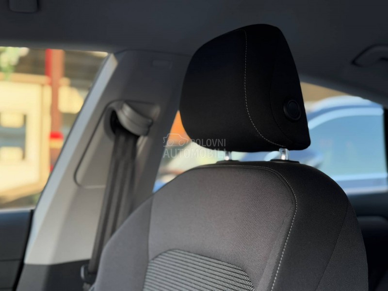 Volkswagen Arteon 2.0TDI/DSG/MATRIX