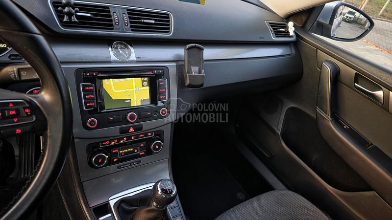 Volkswagen Passat B7 1,6TDI NAVl