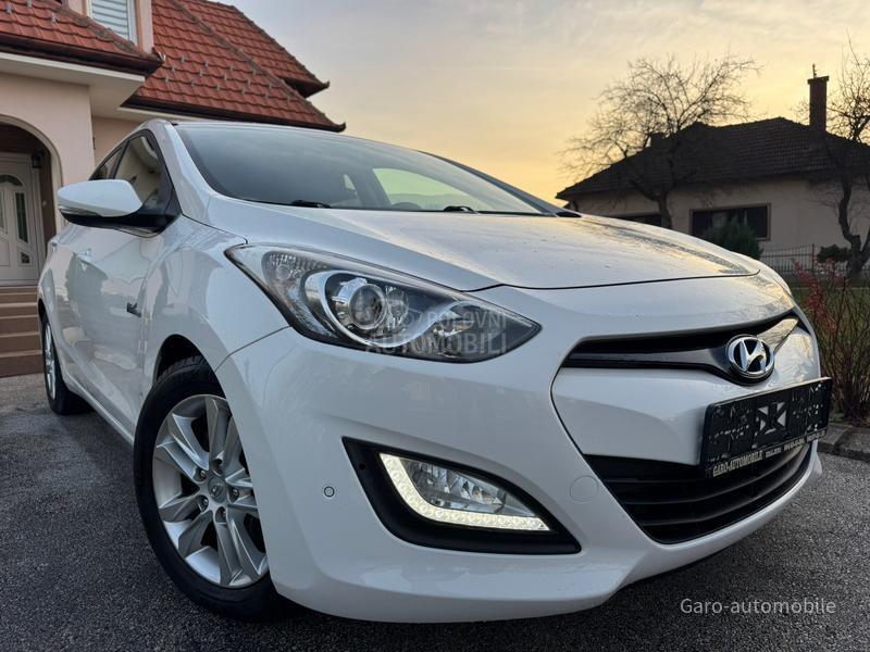 Hyundai i30 1.6CRDI CH NOV