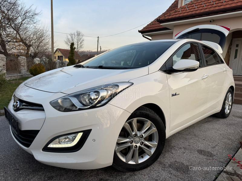 Hyundai i30 1.6CRDI CH NOV