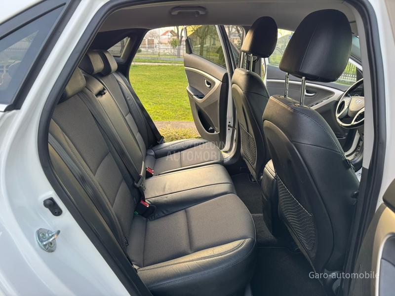 Hyundai i30 1.6CRDI CH NOV
