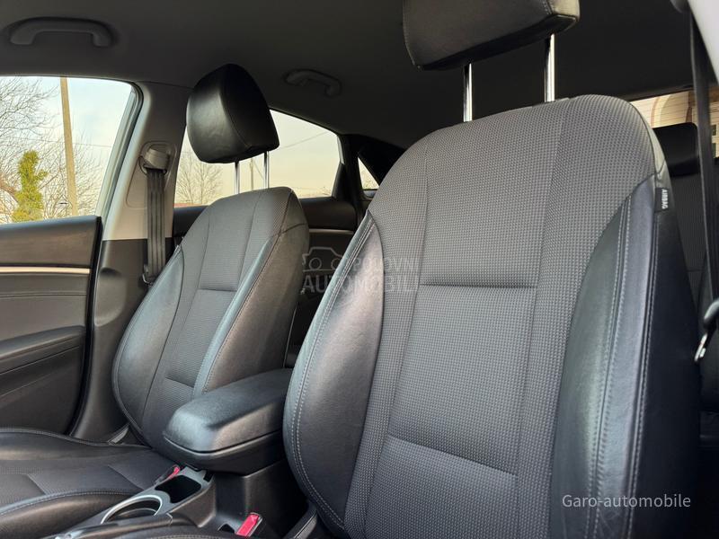 Hyundai i30 1.6CRDI CH NOV