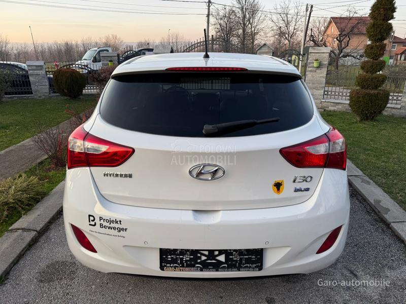 Hyundai i30 1.6CRDI CH NOV