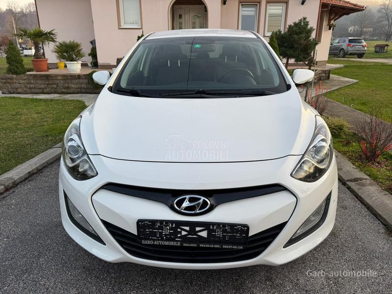 Hyundai i30 1.6CRDI CH NOV