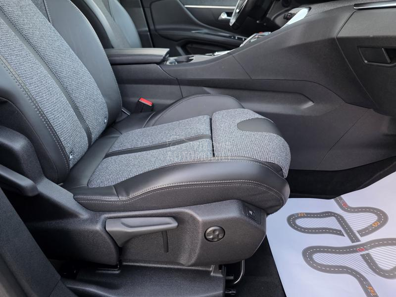 Peugeot 3008 1.2/AUT/ALLURE