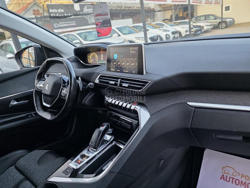 Peugeot 3008 1.2/AUT/ALLURE